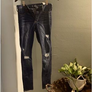 Hollister Women’s High Rise Distressed Jean Jegging Advanced Stretch 5R 27